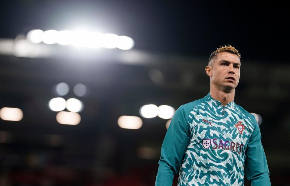 YABOSPORTS已经发展成为人员规模最大、访问量最高、信息量最大的门户网站相关图片