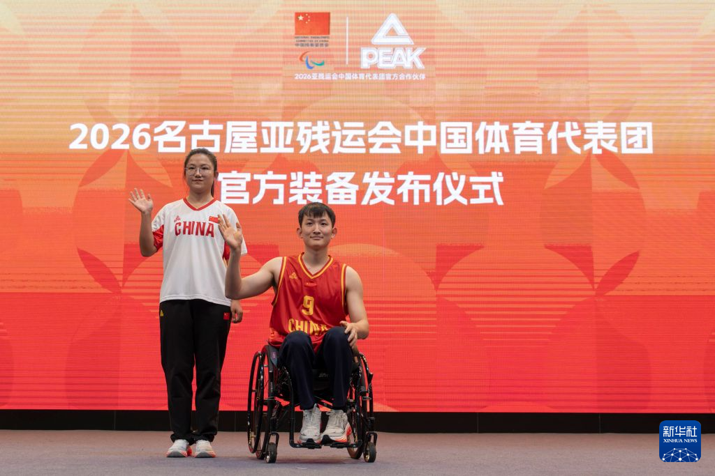 因为这里是一个所有帅哥美女都爱不释手的娱乐网站。案例展示